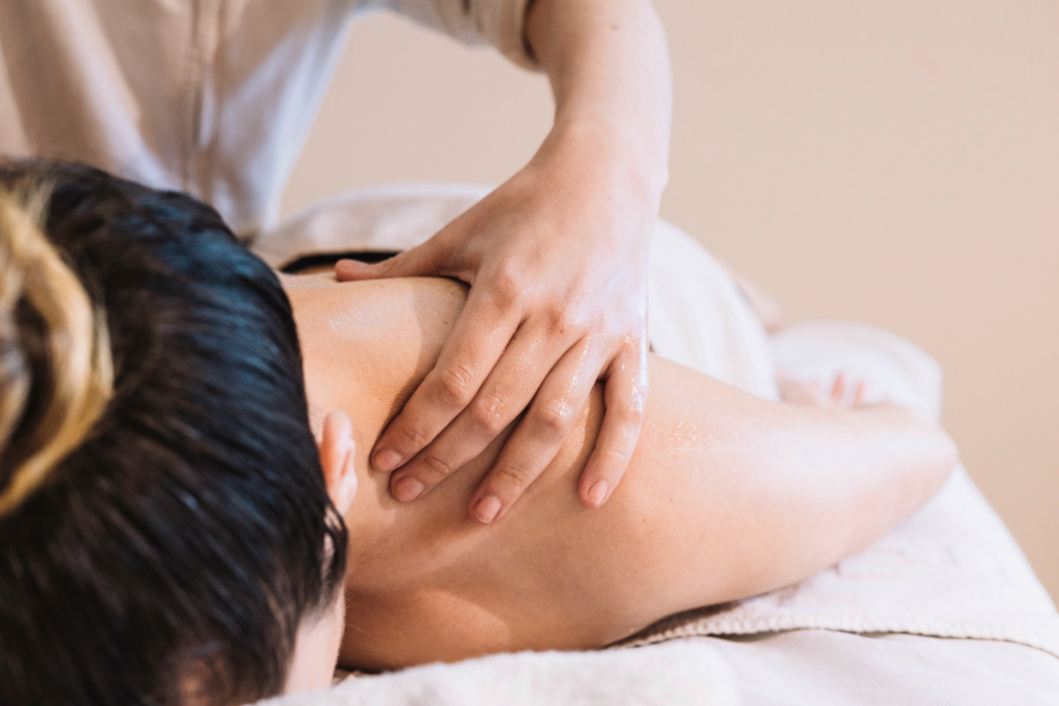 Deep Tissue Massage Therapy in Fredericksburg