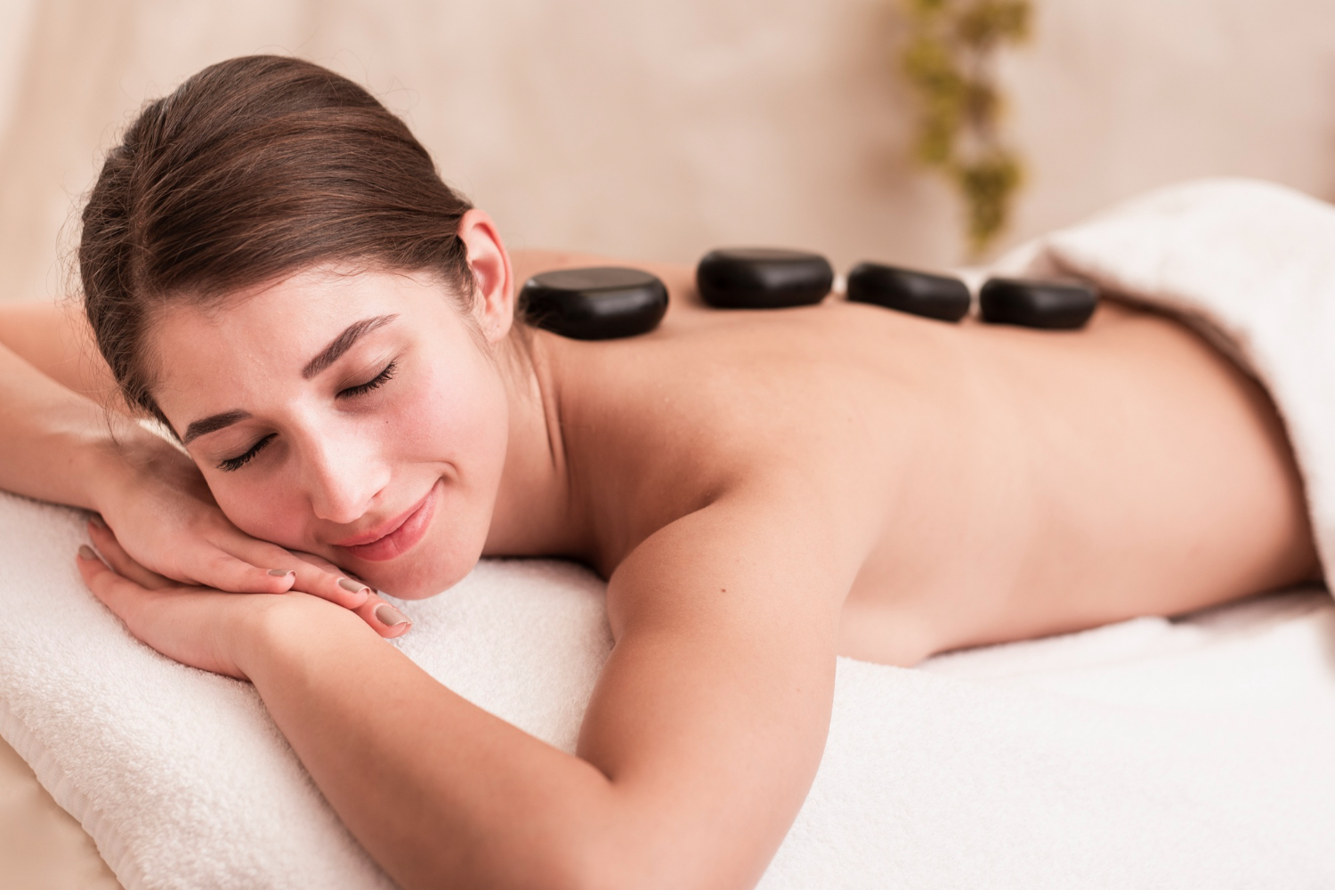 Hot Stone Massage Therapy in Fredericksburg